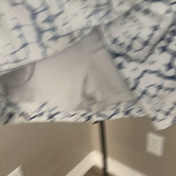 The North Face skirt with built-in short. Blue/Gray sz med. in NWOT tie waist - Picture 2 of 7